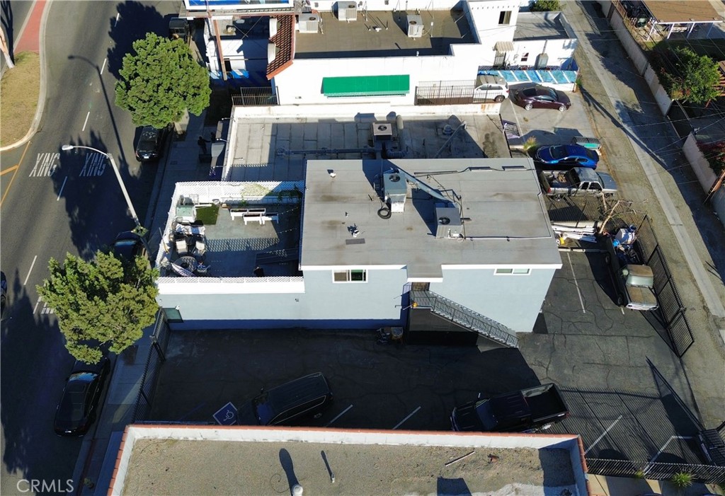 2517 W Beverly Boulevard Property Photo 16