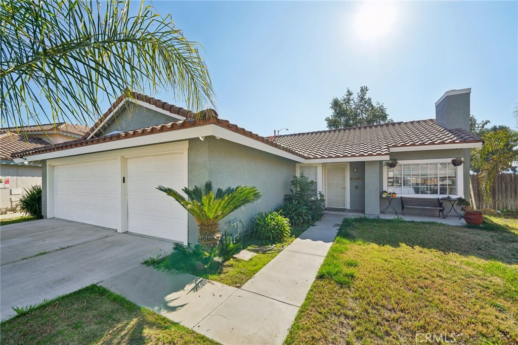 800 Daybreak Court Property Photo