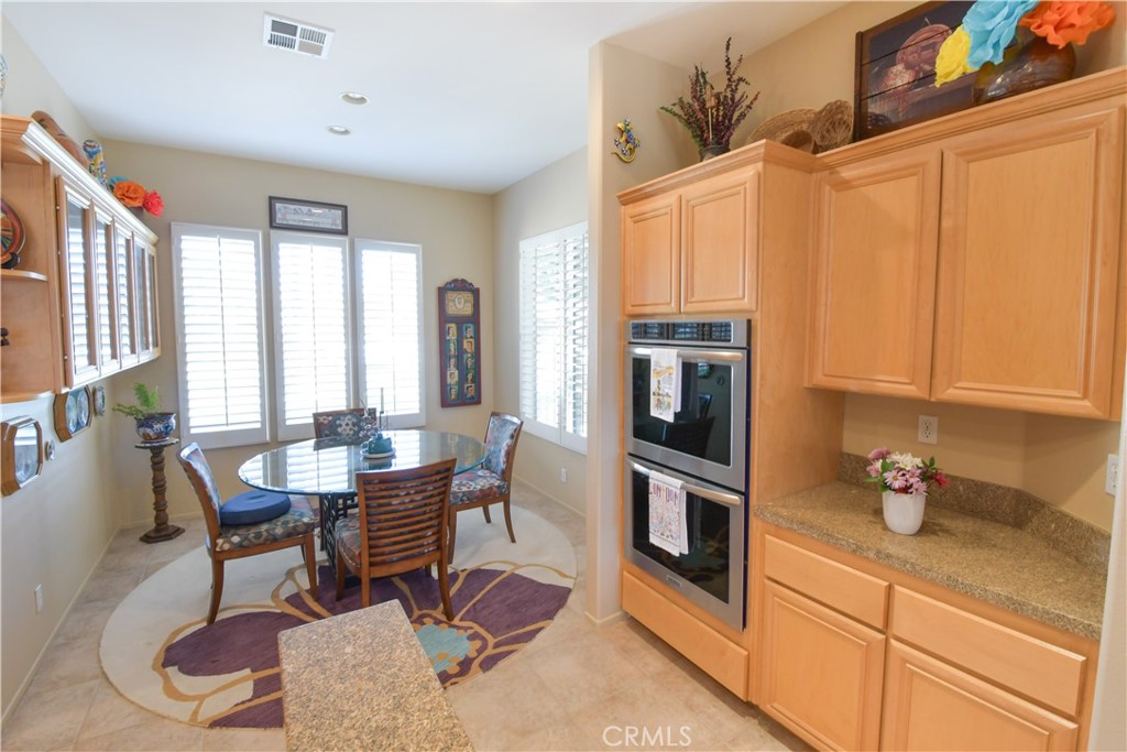 44397 Mesquite Drive Property Photo 6