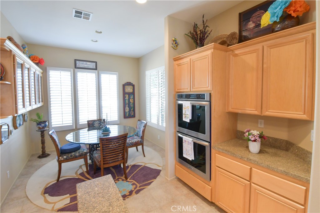 44397 Mesquite Drive Property Photo 8
