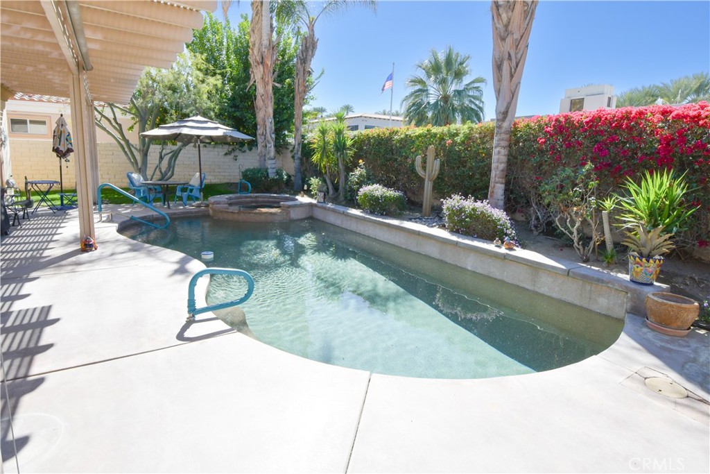 44397 Mesquite Drive Property Photo 21
