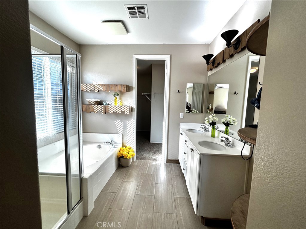 13275 Lone Pine Court Property Photo 7