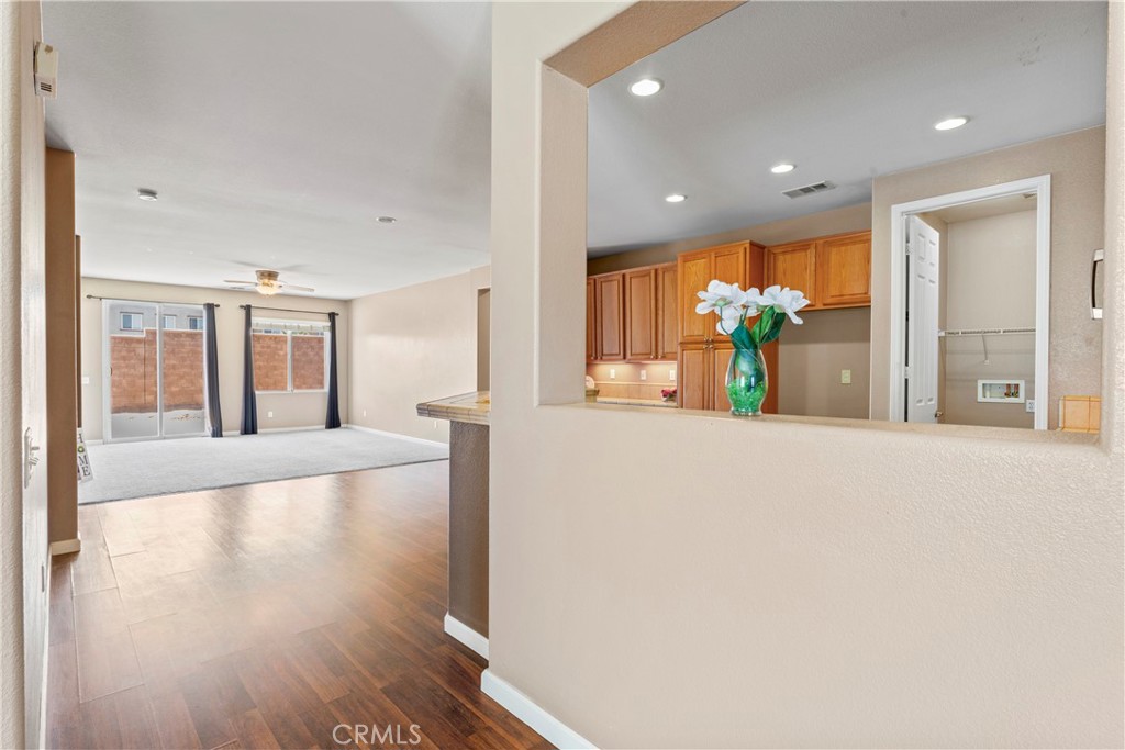 13275 Lone Pine Court Property Photo 8