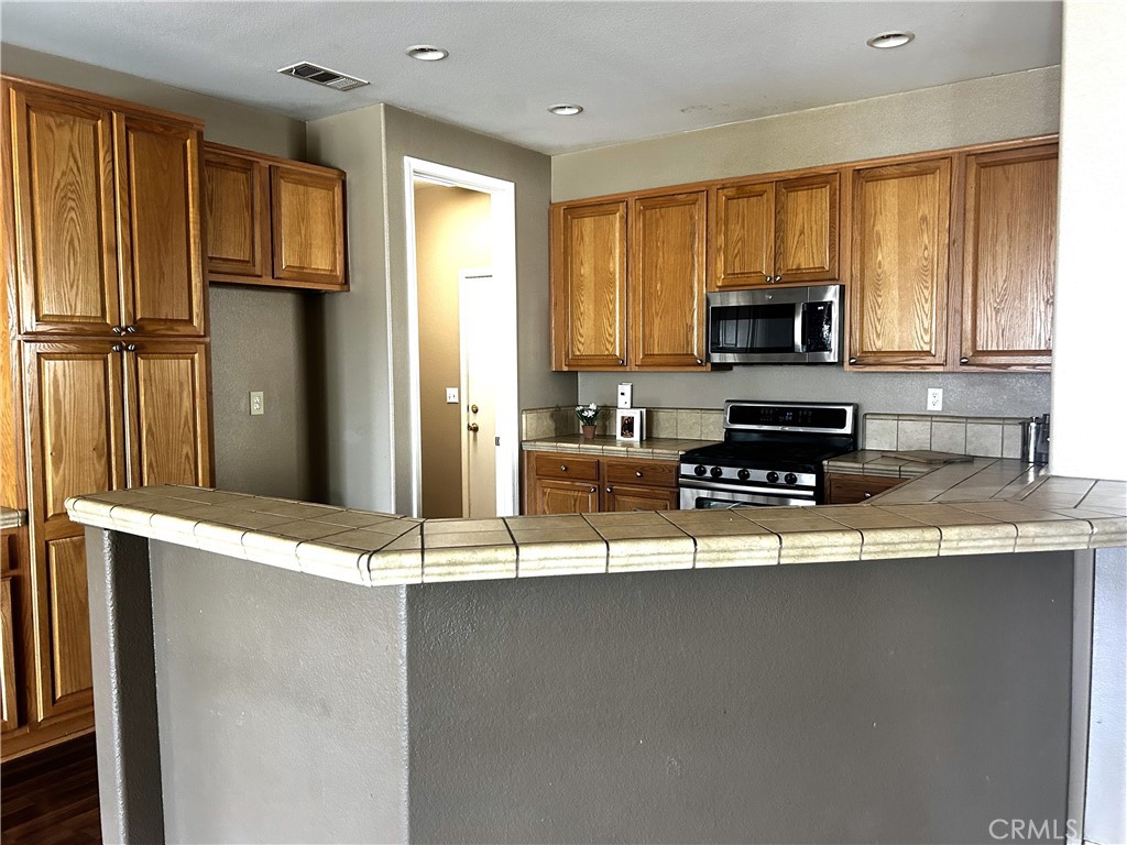 13275 Lone Pine Court Property Photo 9