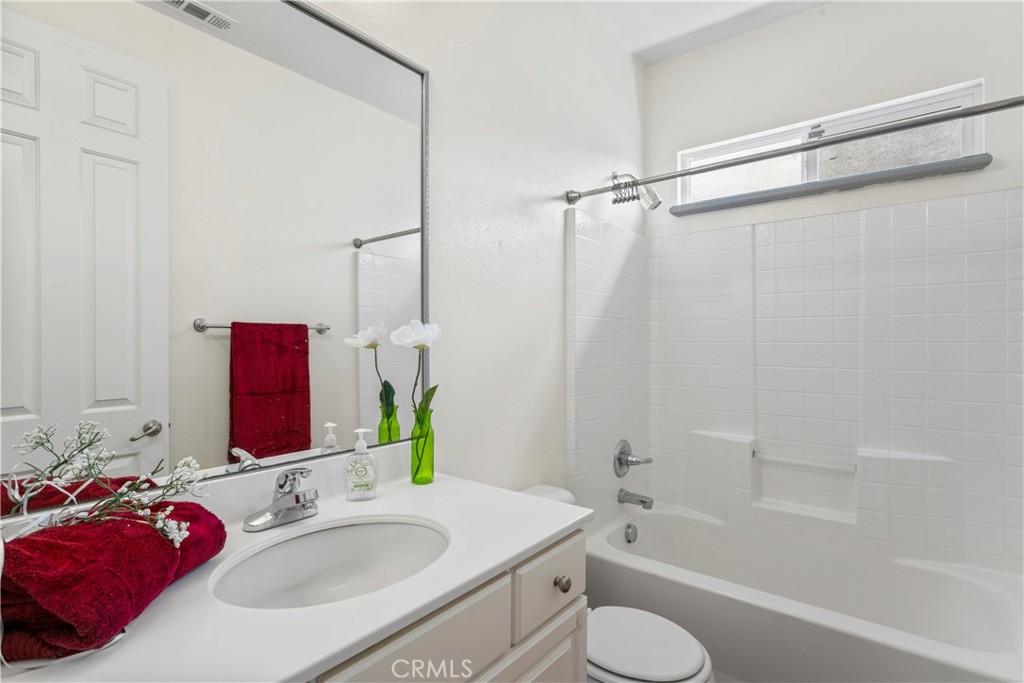 13275 Lone Pine Court Property Photo 20