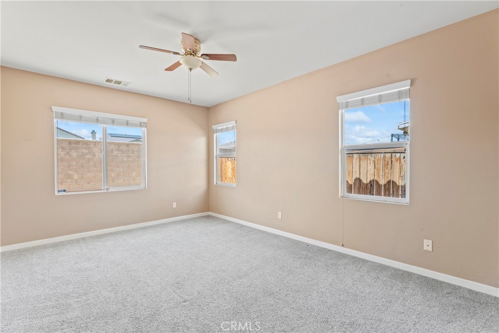13275 Lone Pine Court Property Photo 24