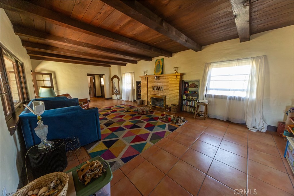 22236 Rosary Avenue Property Photo 7