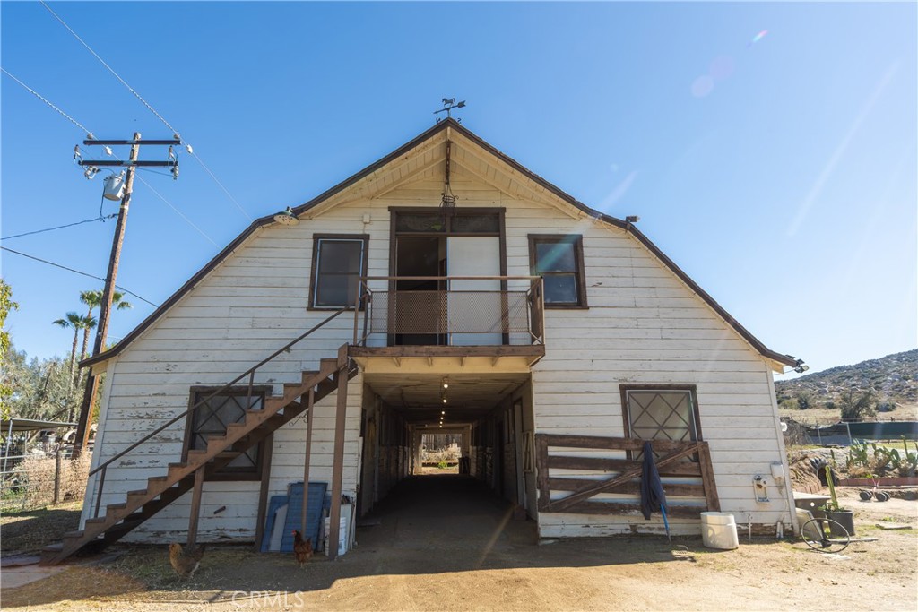 22236 Rosary Avenue Property Photo 29