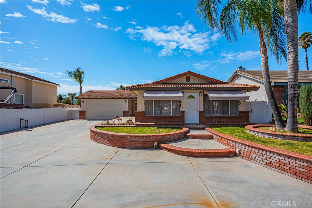 29871 Sloop Drive Property Photo 1