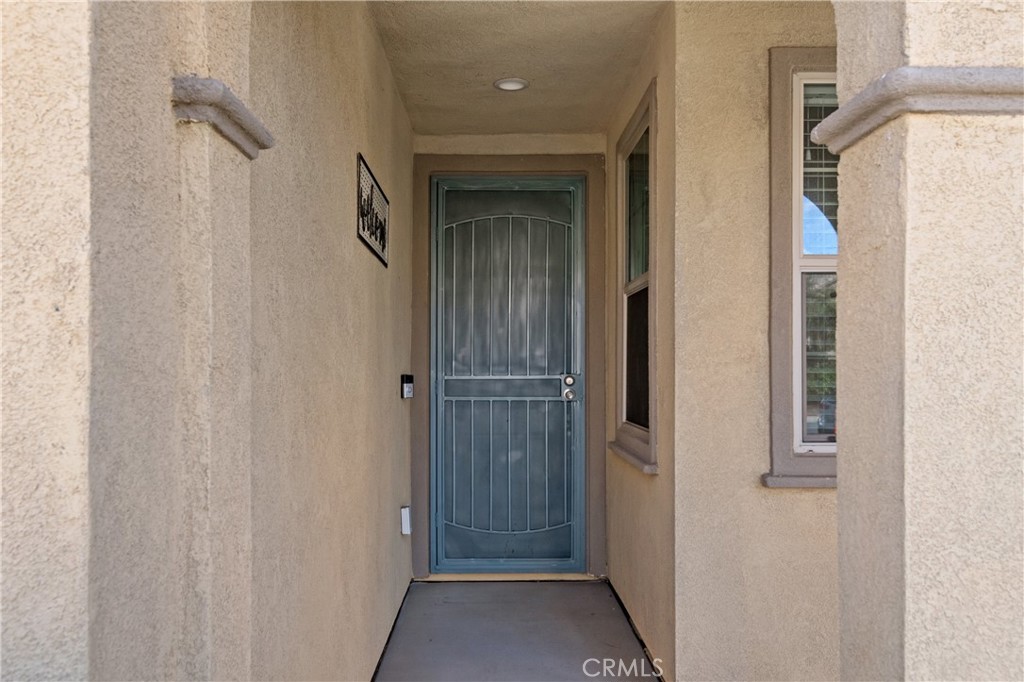 1475 Garnet Court Property Photo 4