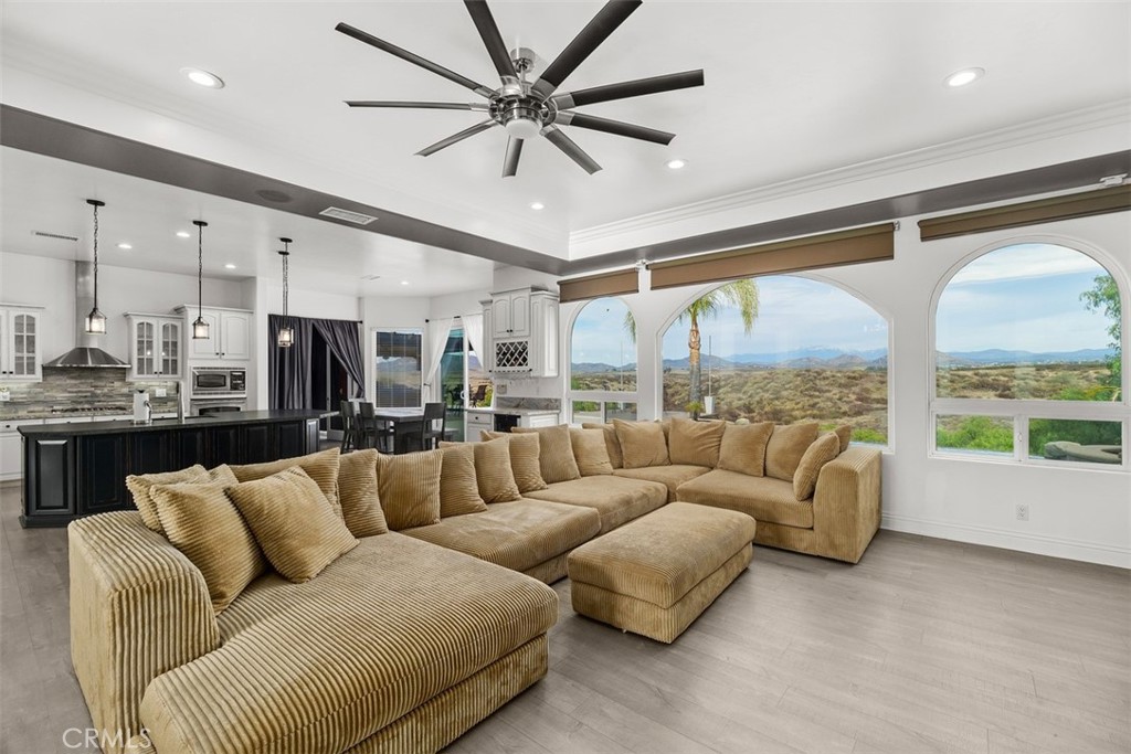 39526 Calle Cabernet Property Photo 7