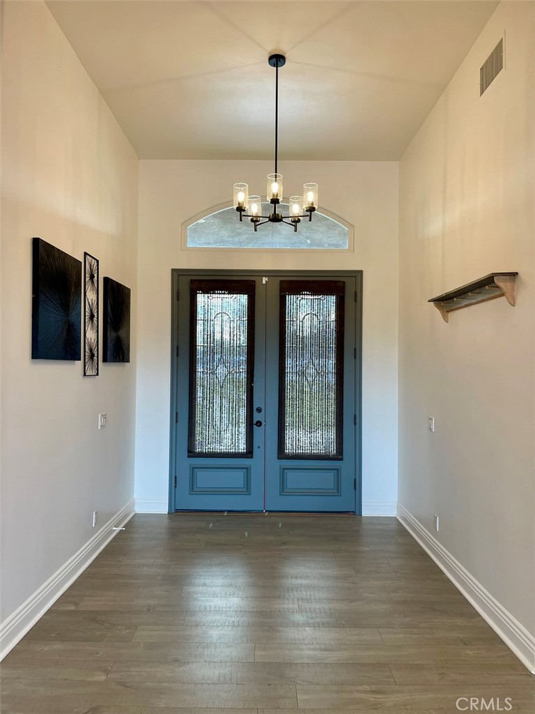 39526 Calle Cabernet Property Photo 13