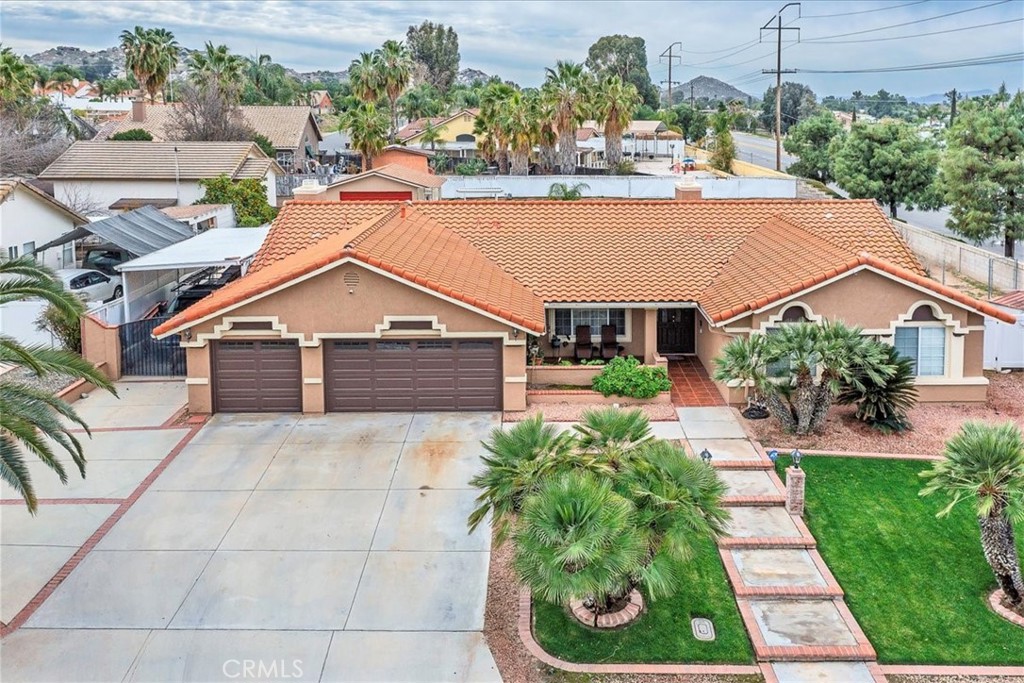 29025 Bedrock Court Property Photo