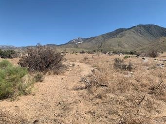 0 Emerald Property Photo 2