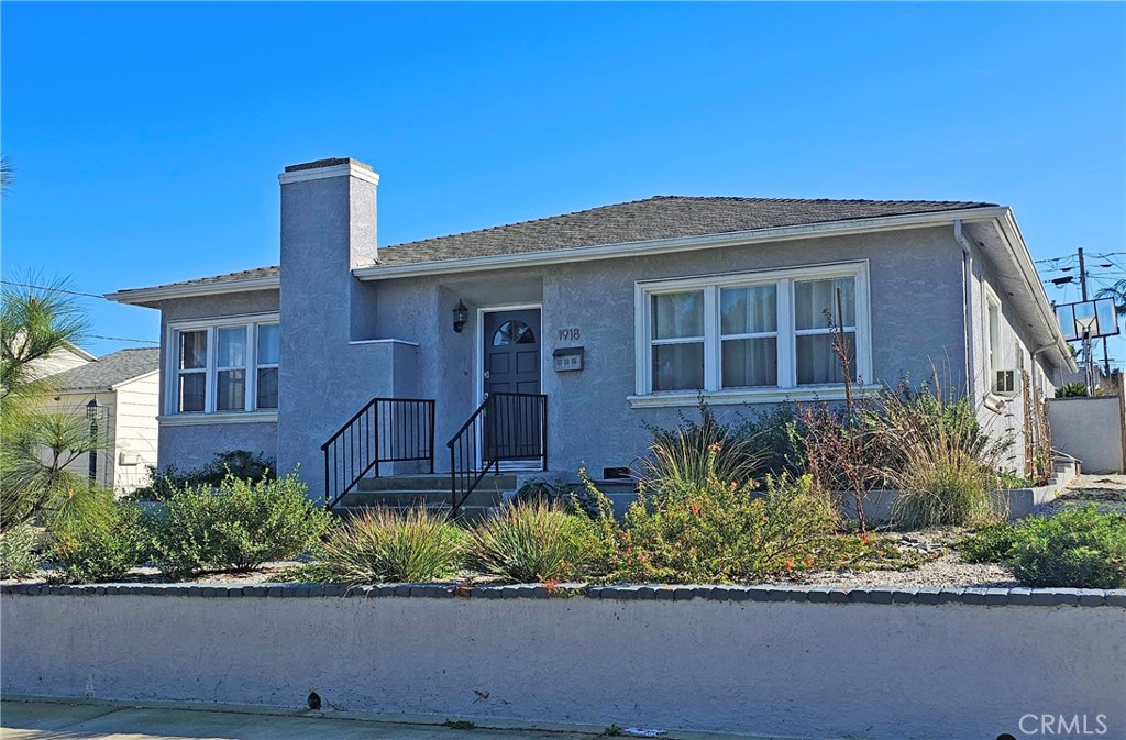 1918 261st Street Property Photo