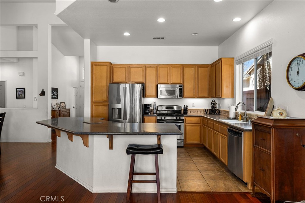 1596 Thunderbird Road Property Photo 8