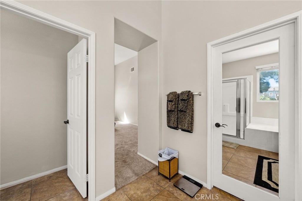1596 Thunderbird Road Property Photo 20