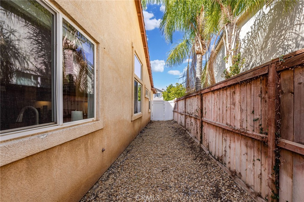 1596 Thunderbird Road Property Photo 41