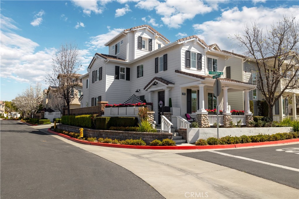 40072 Kenilworth Way Property Photo