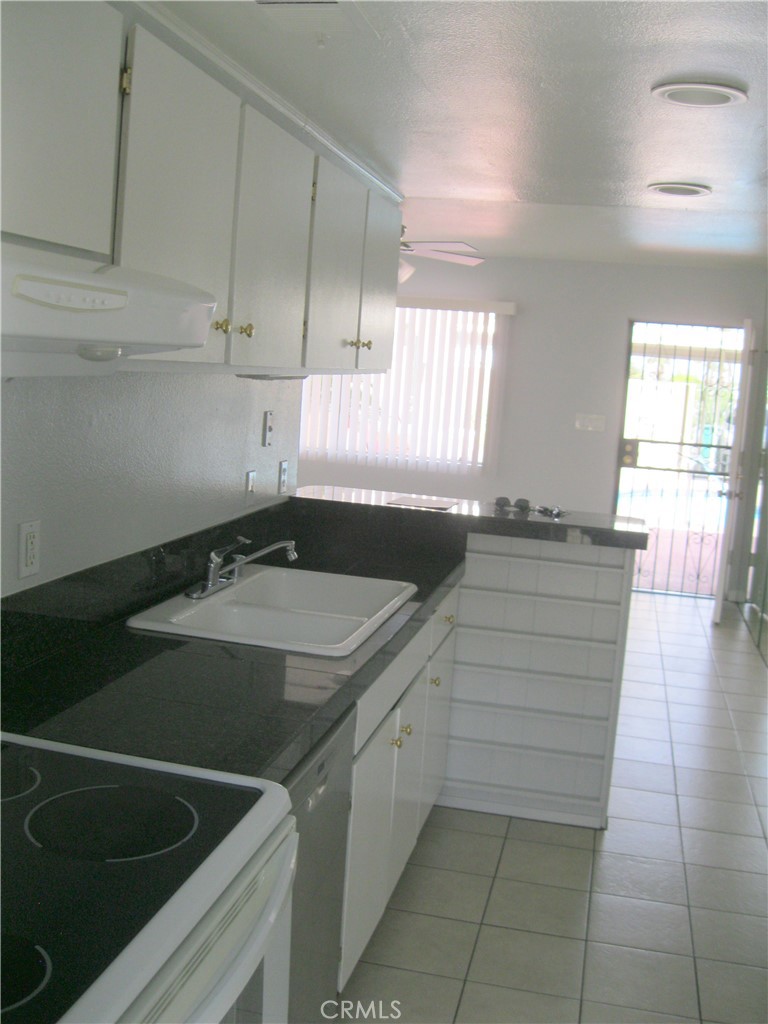 74443 Driftwood Drive Property Photo 9