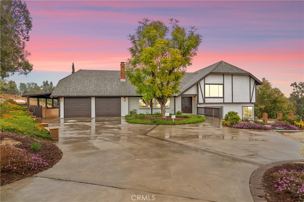 38680 Mesa Road Property Photo