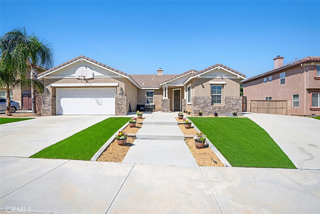 33293 Agate Street Property Photo