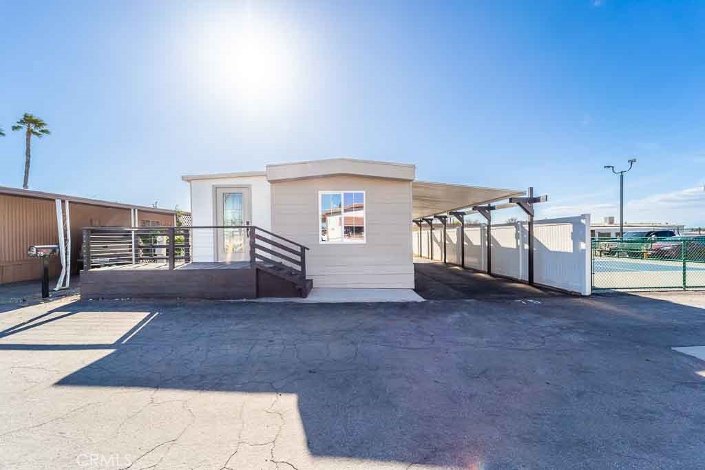 27150 Shadel Road 75 Property Photo