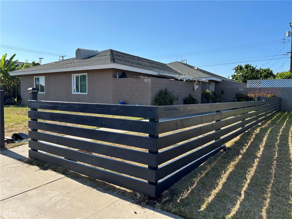 9525 Mcfadden Avenue Property Photo