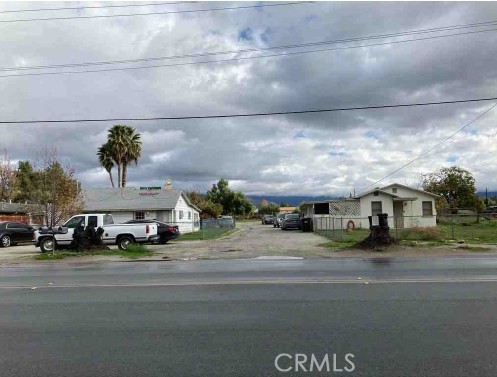 25890 Columbia Street Property Photo