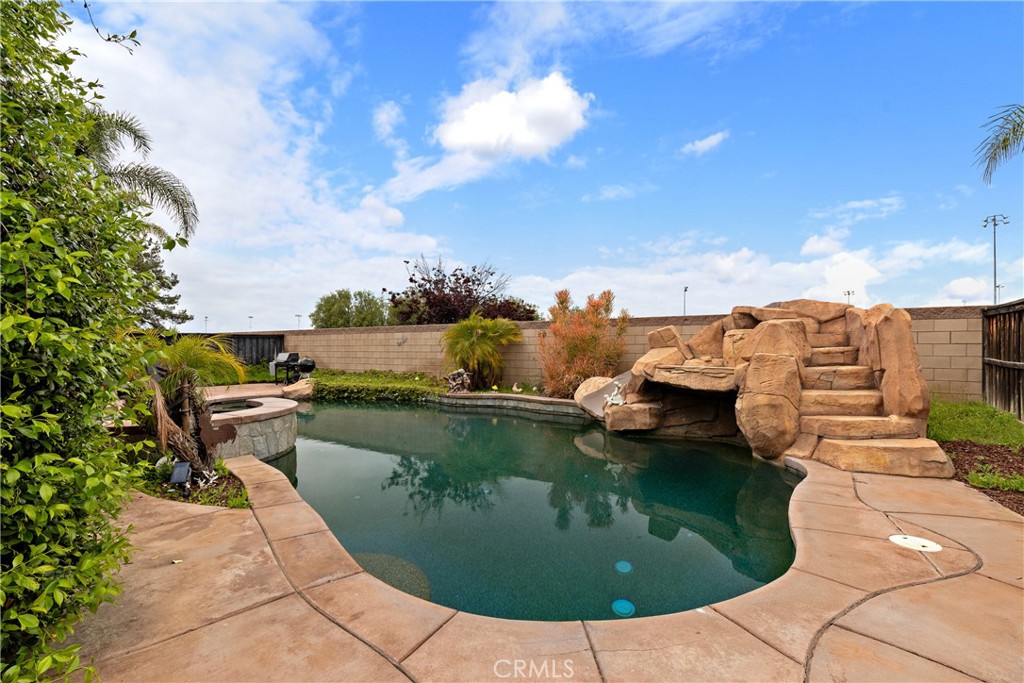 28610 Midsummer Lane Property Photo 1