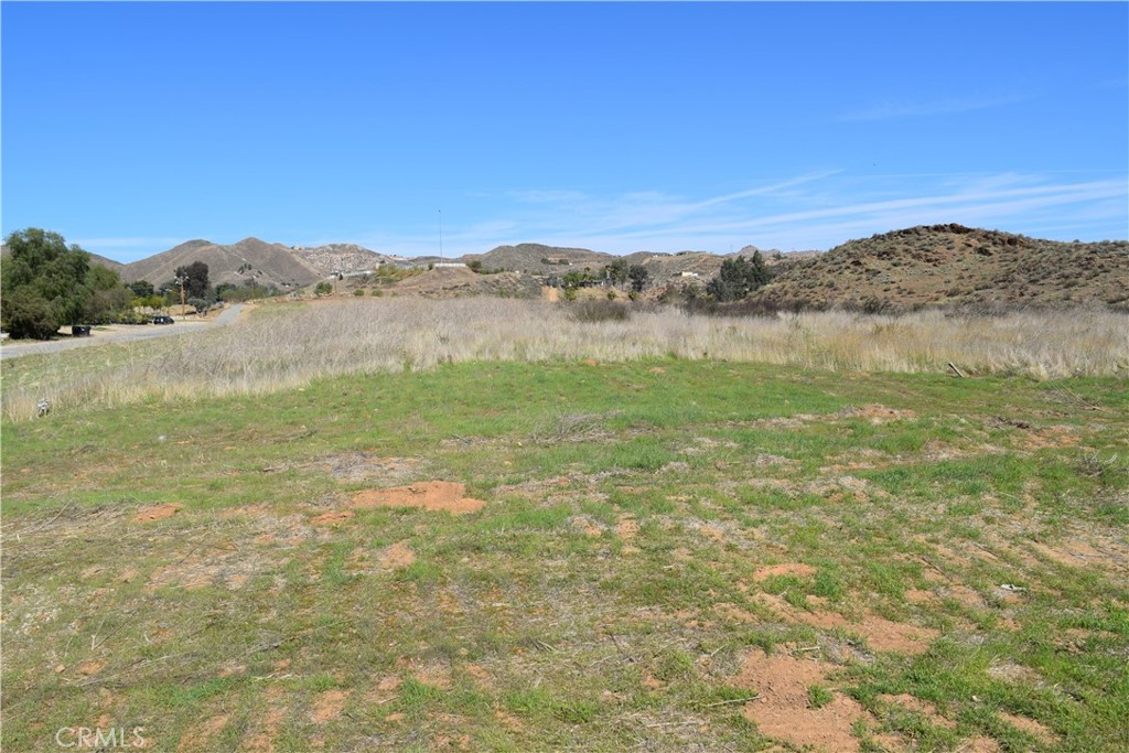 27800 Lindell Road Property Photo