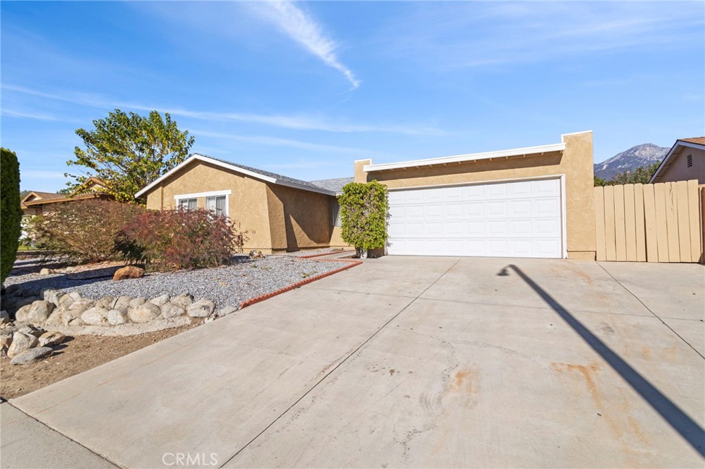 8816 Holly Street Property Photo