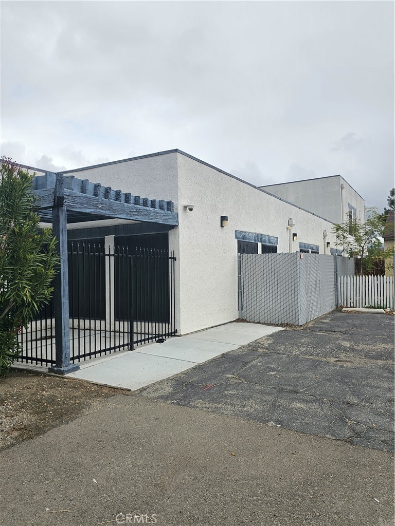 380 N San Jacinto Street Property Photo 2