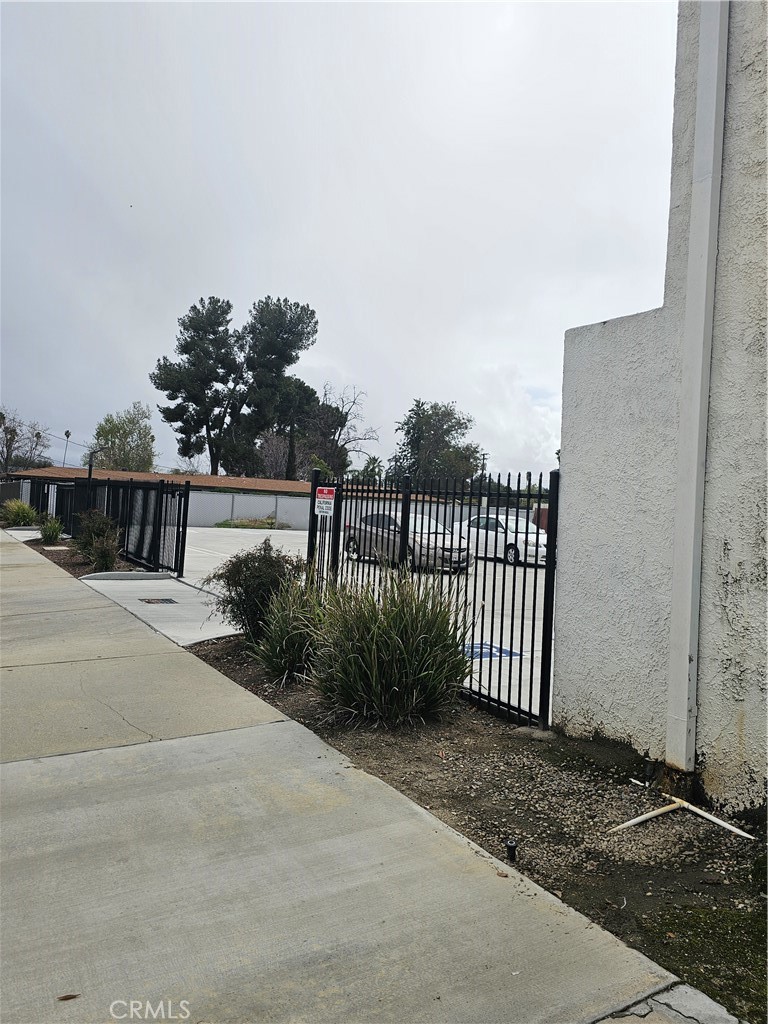 380 N San Jacinto Street Property Photo 4