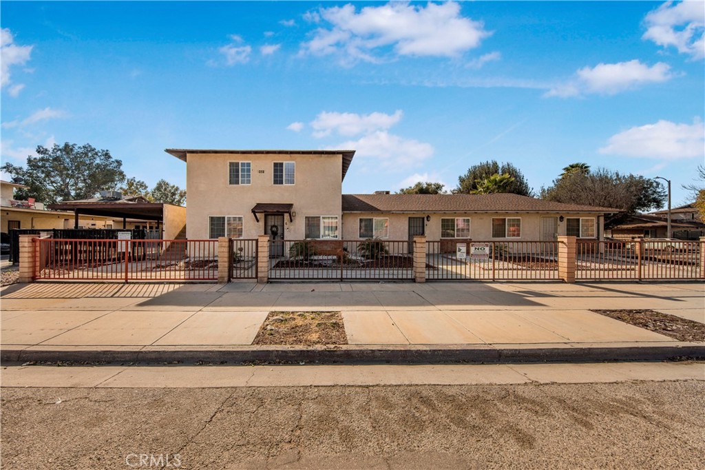 435 N Hamilton Avenue Property Photo 1