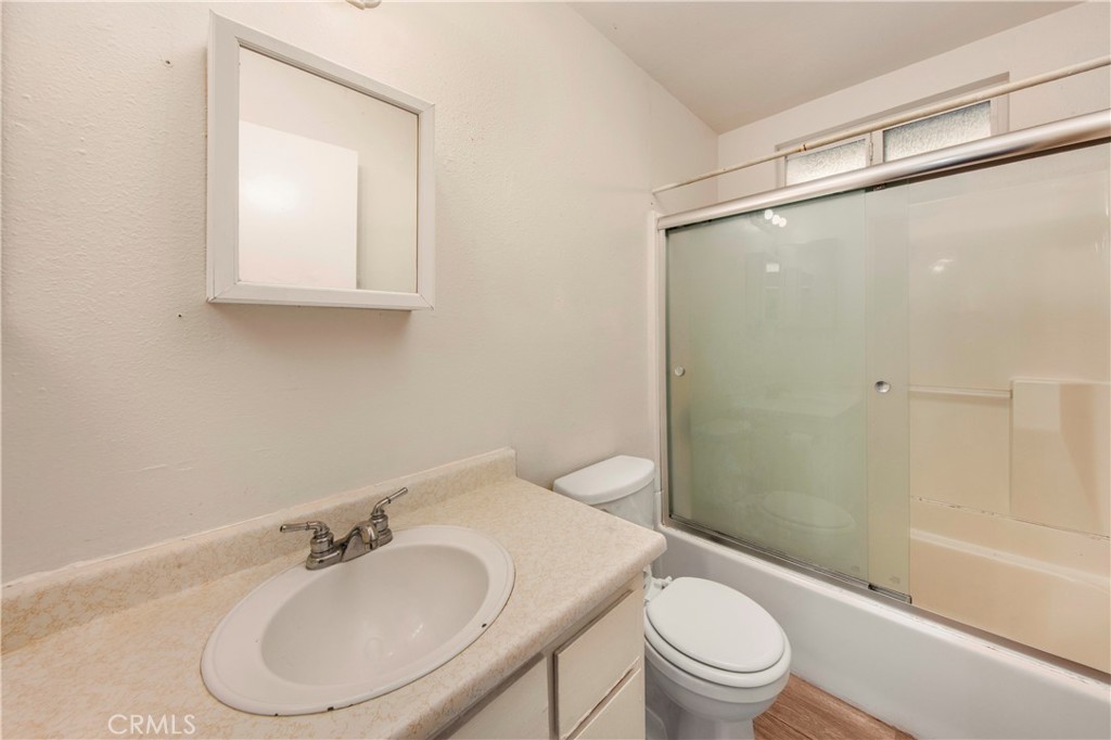 435 N Hamilton Avenue Property Photo 18