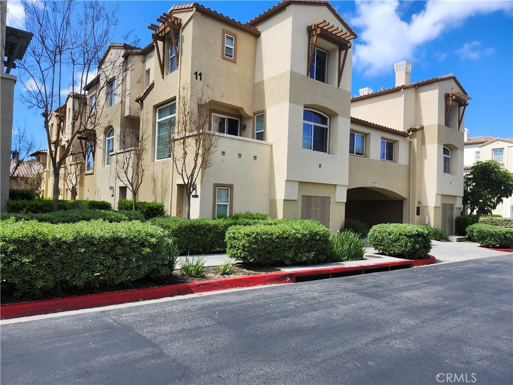 463 Almond Road Property Photo