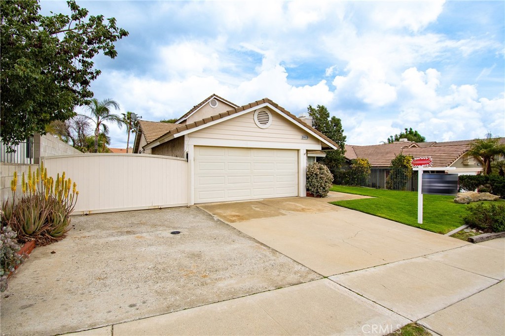 6299 Chandon Place Property Photo 9