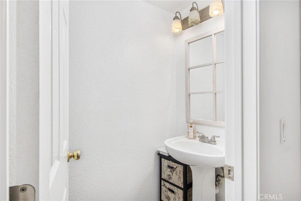 17005 La Vida Court Property Photo 17
