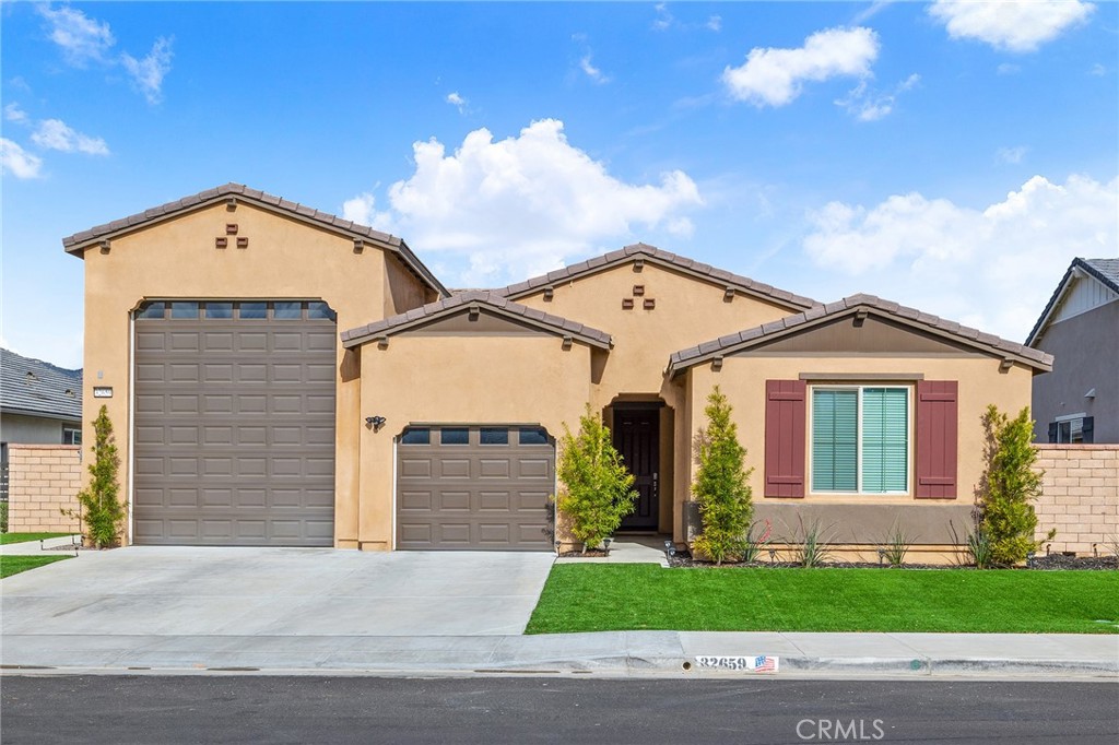 32659 Ascot Hill Circle Property Photo 1