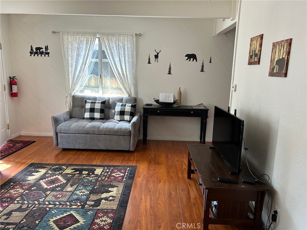 2057 3rd Property Photo 6