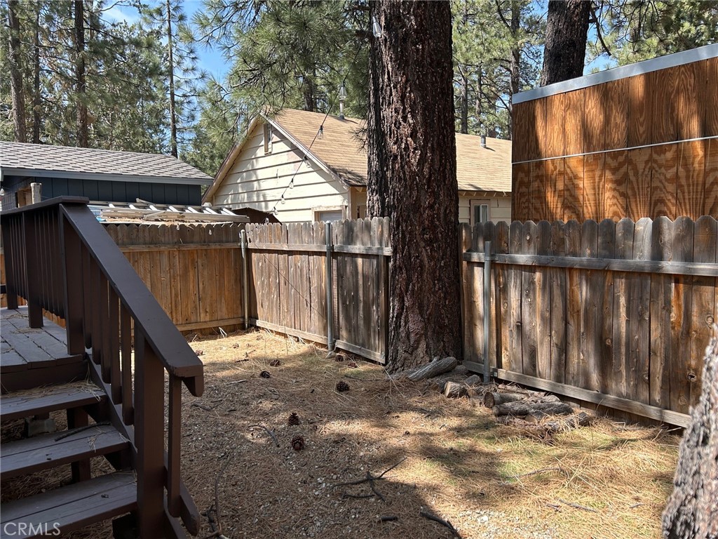 2057 3rd Property Photo 19