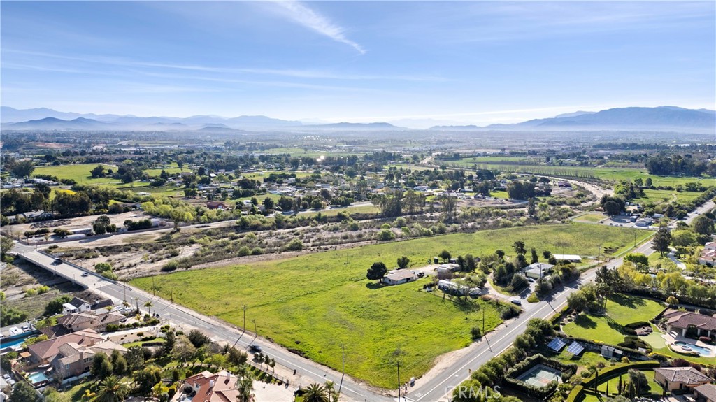 25070 Hayes Avenue Property Photo 7