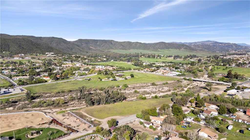 25070 Hayes Avenue Property Photo 11