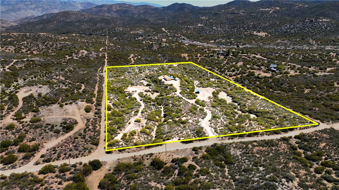 46600 Terwilliger Road Property Photo 3