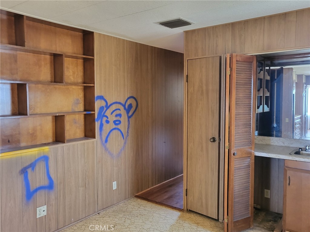 46600 Terwilliger Road Property Photo 22