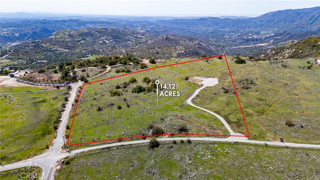 21 Avocado Mesa Property Photo 1