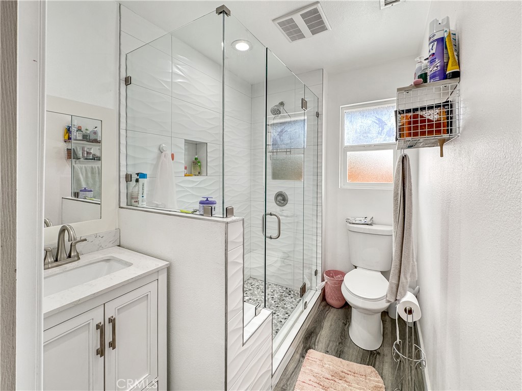 7455 Bangor Avenue Property Photo 24