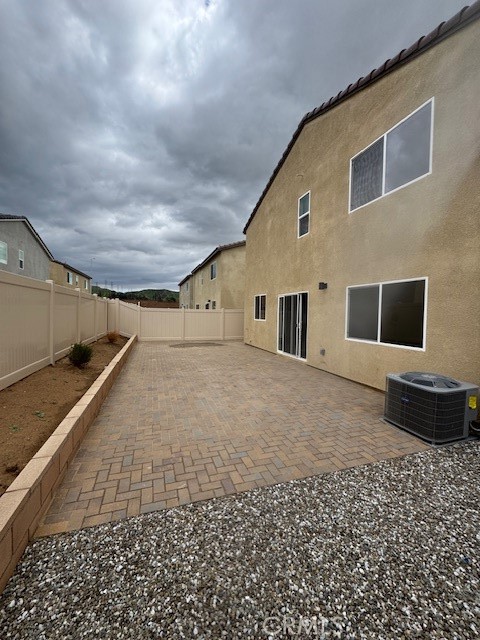 2168 Redwood Lane Property Photo