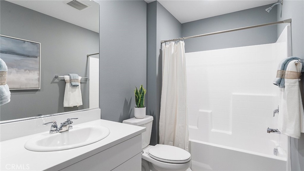 7590 Purdue Court Property Photo 13